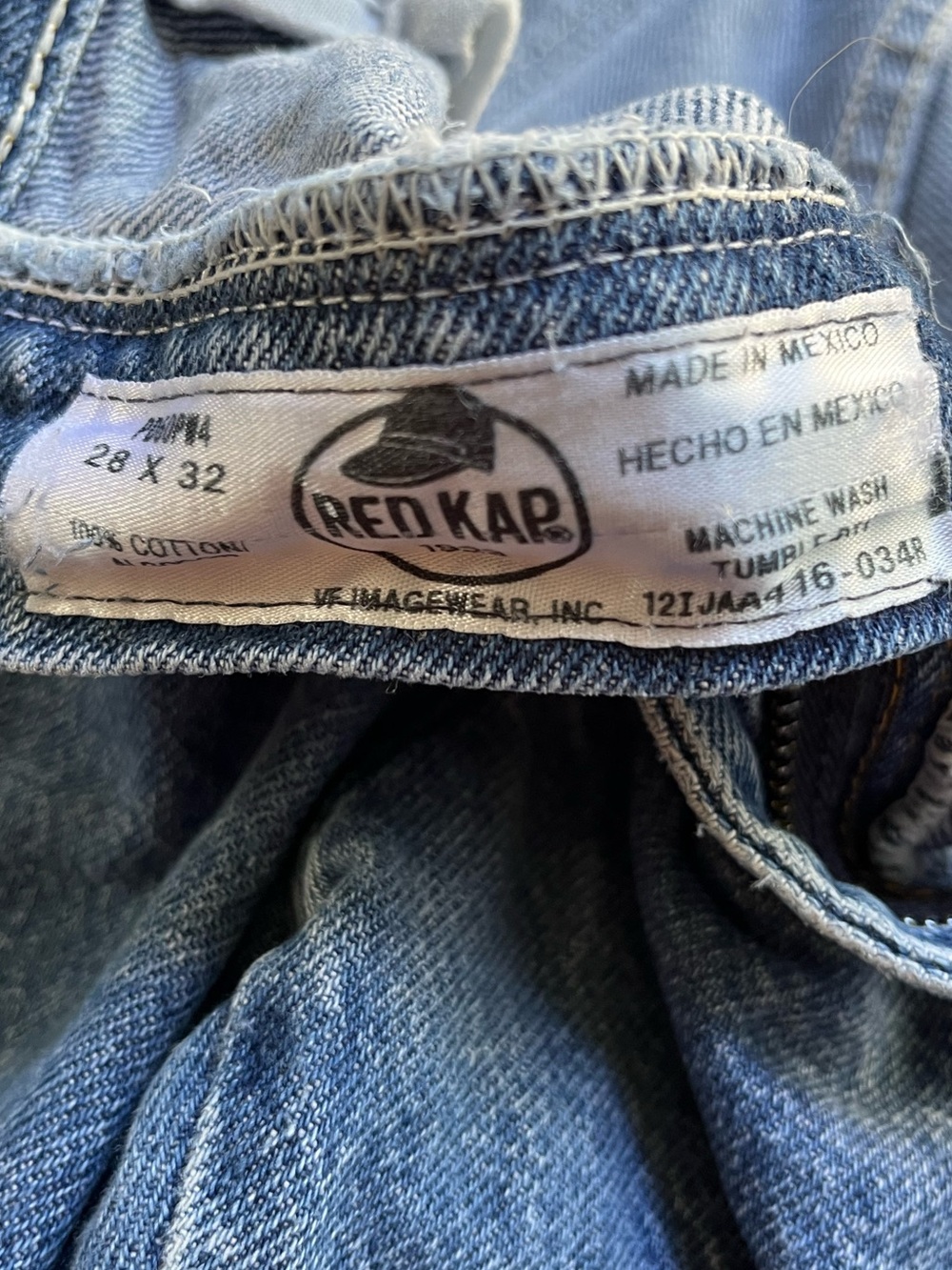 Red cap men’s size 28 x 32 Classic Men's Blue Straight-Leg Jeans - Picture 2 of 9